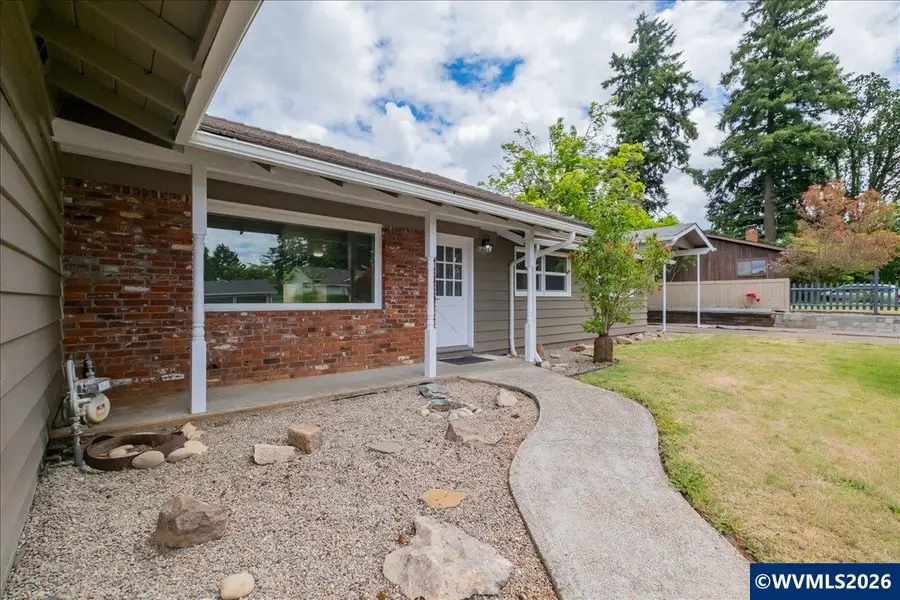 1975 E Pine St, Stayton, OR 97383 - #3
