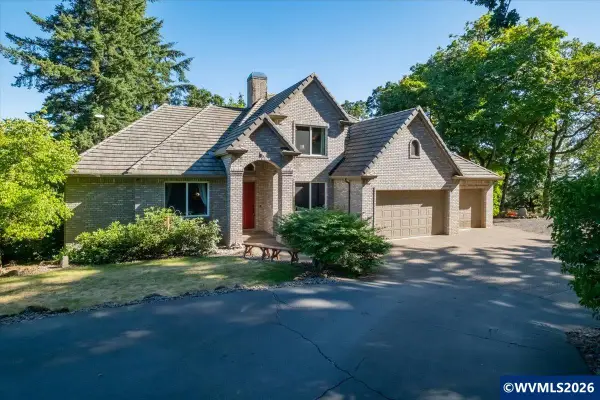 10102  Liberty Rd S, Salem, OR 97306