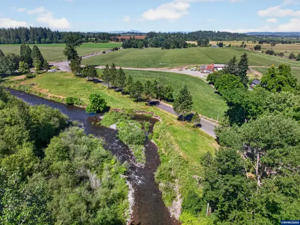 41638  Fish Hatchery Dr, Lebanon, OR 97355