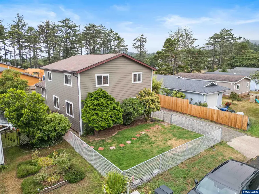 192 NW 58th St, Newport, OR 97365 - #2