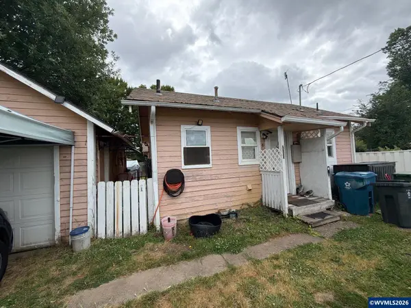 2335 NE Walnut Av, Salem, OR 97301