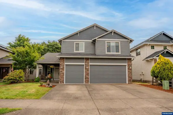 2333  Mountain River Dr, Lebanon, OR 97355