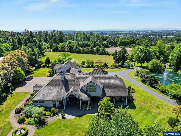 630  Eureka Av, Silverton, OR 97381