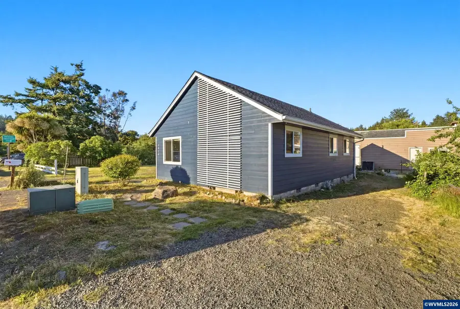 5024 SE Jetty Av, Lincoln City, OR 97367 - #2