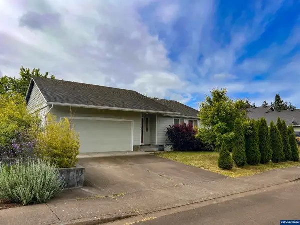 4623  Live Oak St, Sweet Home, OR 97386