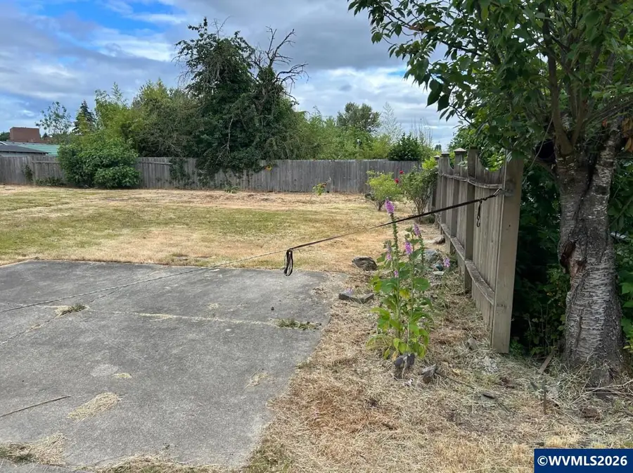 2045  Hollywood Dr NE, Salem, OR 97305 - #2