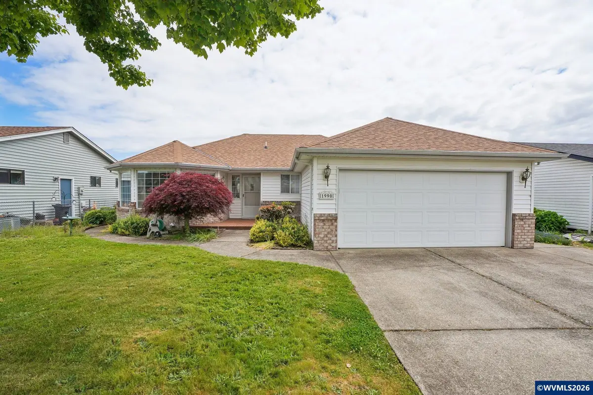 1990  Camellia Wy, Woodburn, OR 97071 - #1