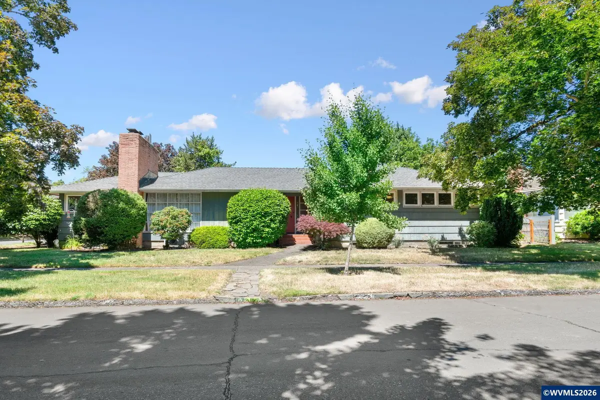 925  15th St NE, Salem, OR 97301 - #1