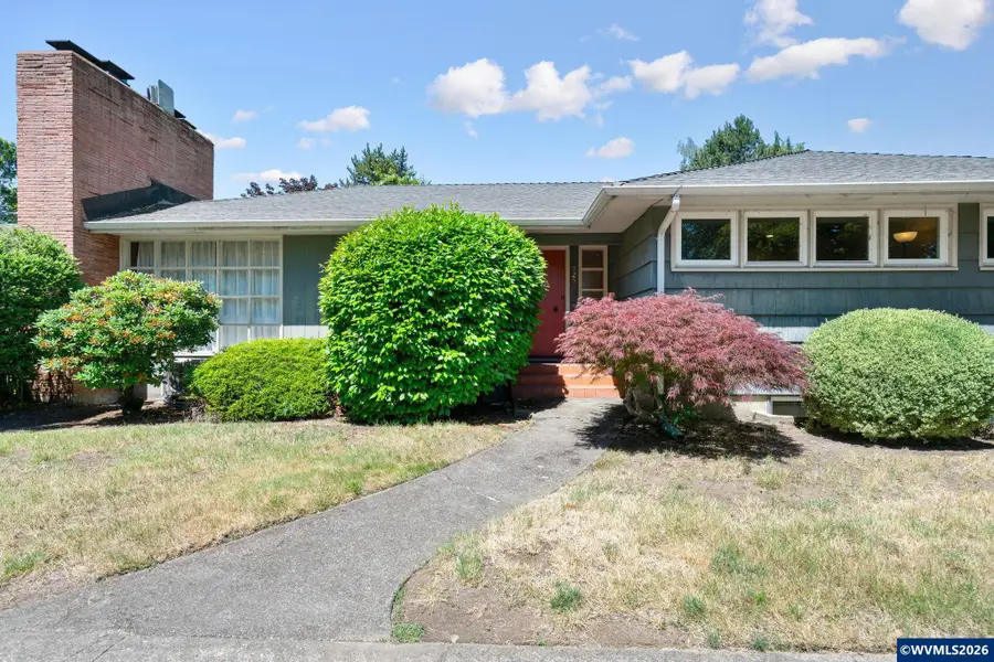 925  15th St NE, Salem, OR 97301 - #2