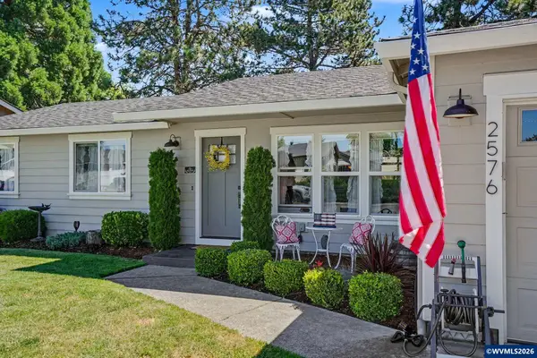 2576  Greentree Dr, Salem, OR 97305