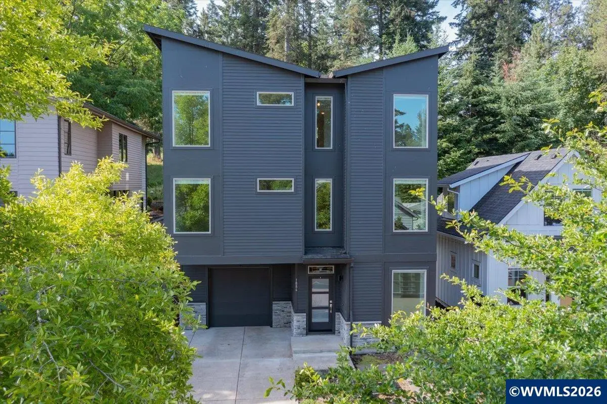 1884  Cousteau Lp SE, Salem, OR 97302 - #1