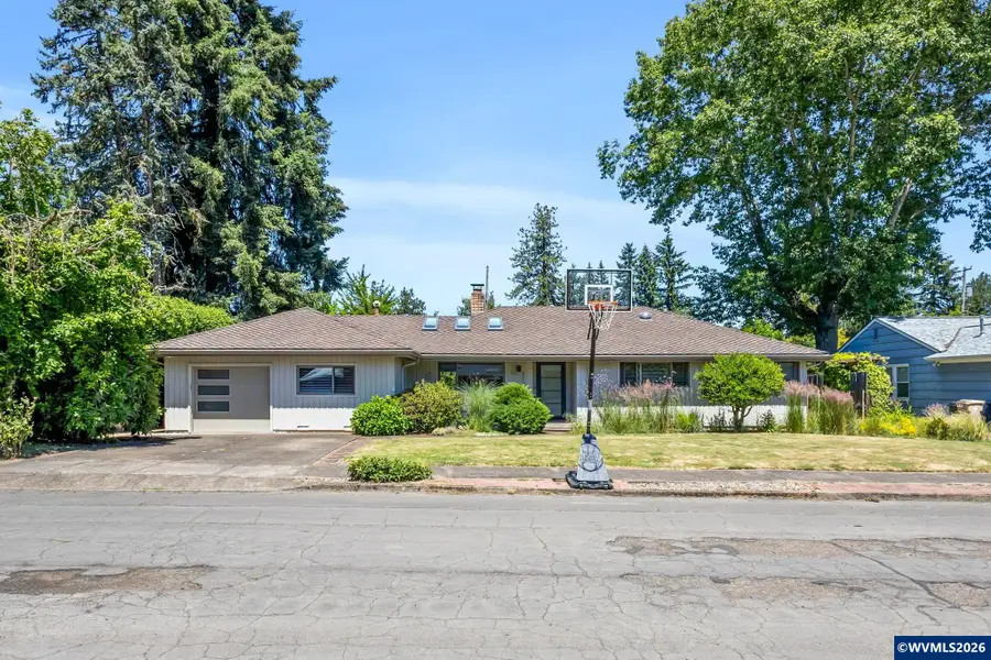 3739 NW Van Buren Av, Corvallis, OR 97330 - #2