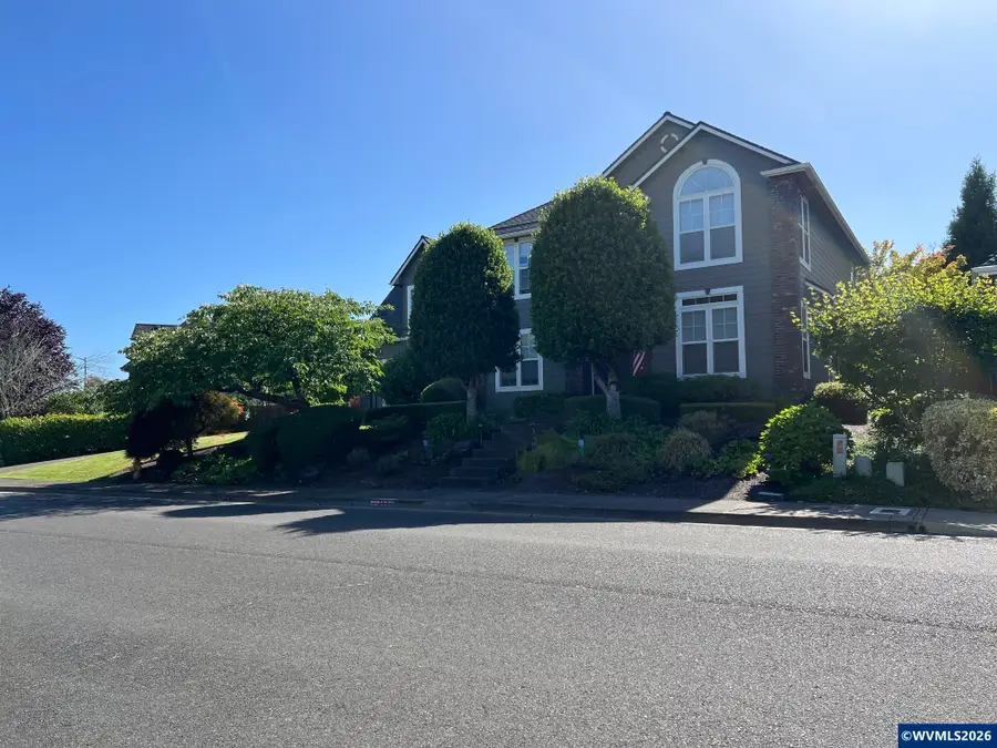 1665  Sisters Ct NW, Salem, OR 97304 - #2