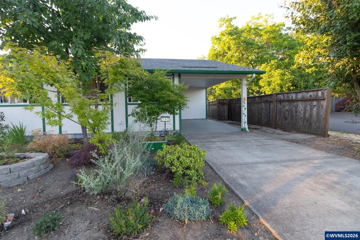 143 SW Wake Robin Av, Corvallis, OR 97333 - #1