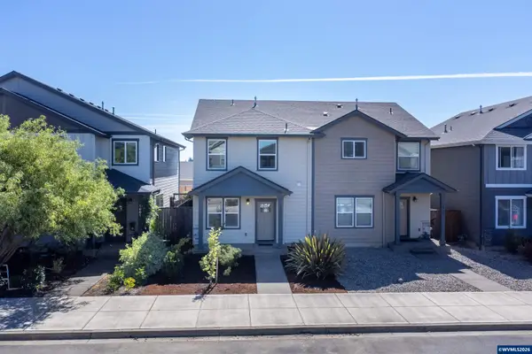 1657 SE Barberry Av, Dallas, OR 97338