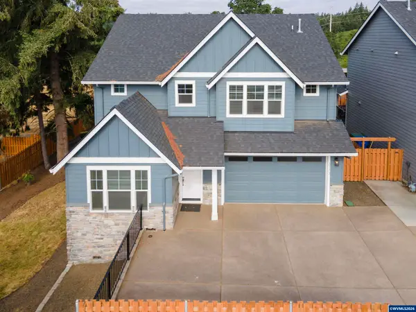 3173  Garrett St NW, Salem, OR 97304