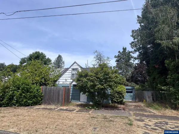 1453  Ruge St NW, Salem, OR 97304