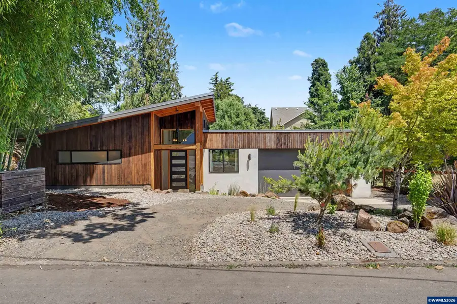 200  Welch St, Silverton, OR 97381 - #3