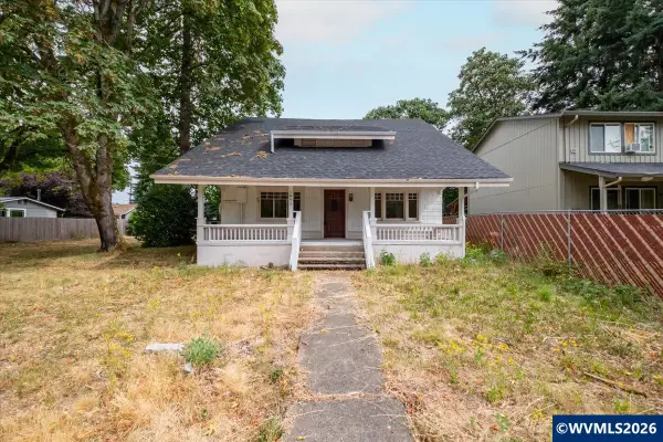 1893  River Rd, Lebanon, OR 97355
