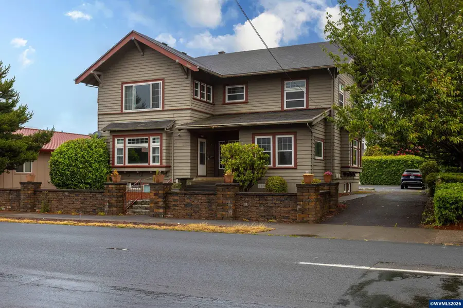 2306  3rd St, Tillamook, OR 97141 - #2
