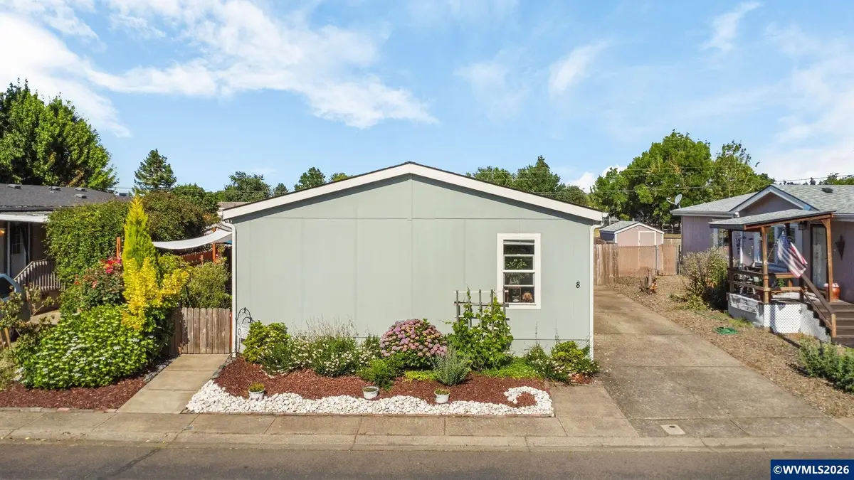 2151  Three Lakes Rd SE, Albany, OR 97322 - #1