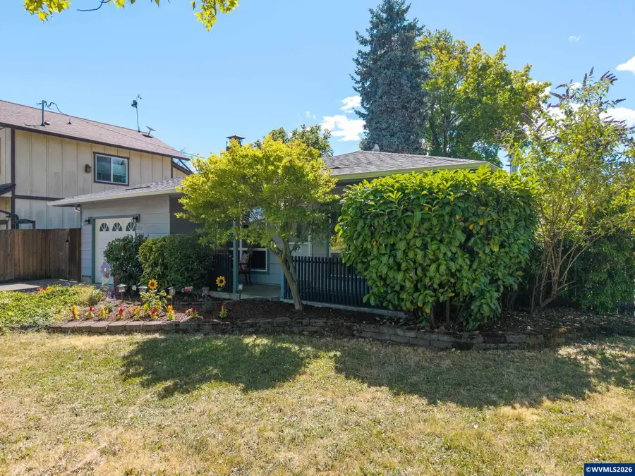 1316 NW 10th St, Corvallis, OR 97330 - #2