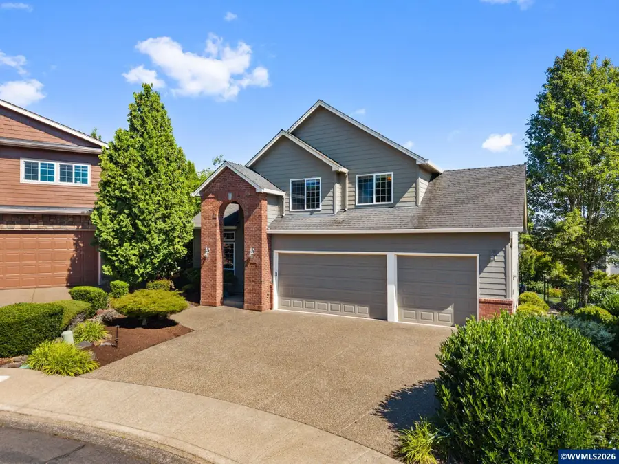 592  Sussex Av SE, Salem, OR 97306 - #2