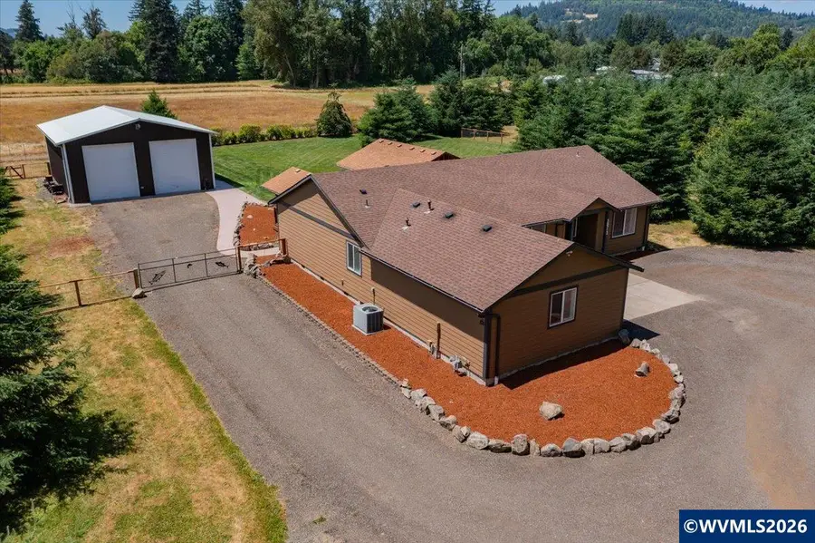 38712  River Dr, Lebanon, OR 97355 - #2