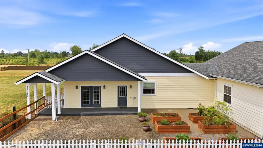 38053  Robinson Dr, Scio, OR 97374 - #2