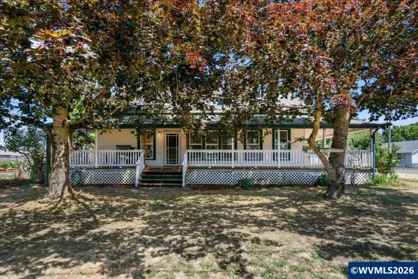 90 E B St, Halsey, OR 97348