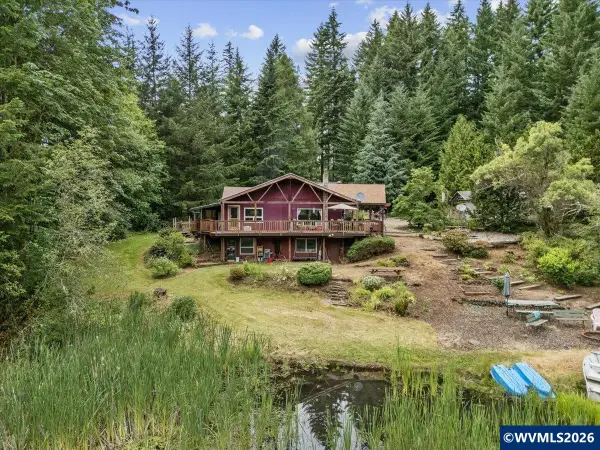 22606  Milk Ranch (& 22608) Rd NE, Scotts Mills, OR 97375