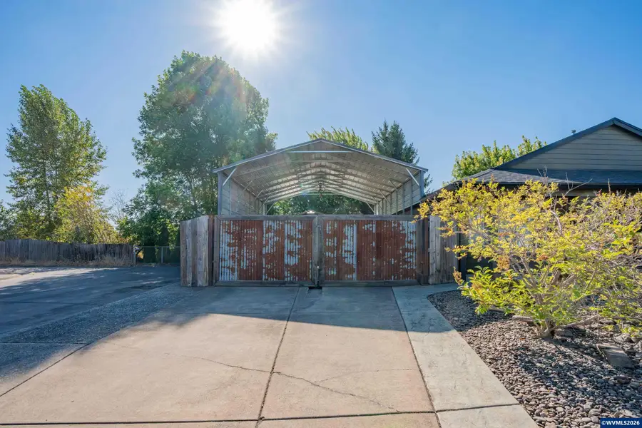 2670  Edgemont St SE, Albany, OR 97322 - #2