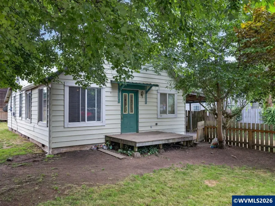 1143  Redwood St, Sweet Home, OR 97386 - #3