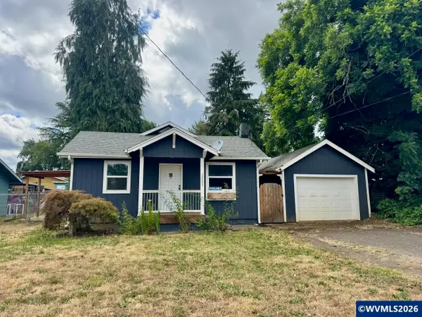 1551 SW Ellis St, Dallas, OR 97338