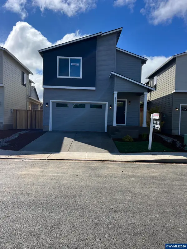 7426 SE Berg Dr, Corvallis, OR 97330