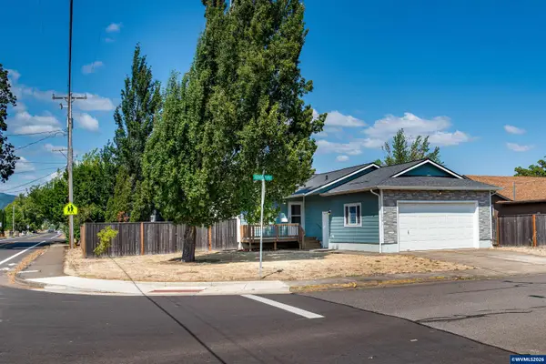 1901  Starker Pl, Philomath, OR 97370