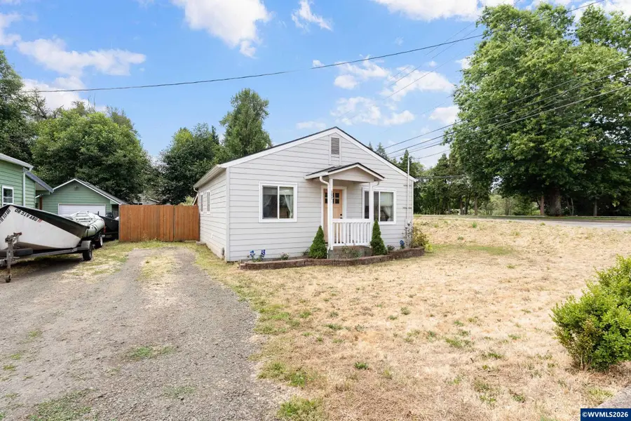 297 SW Walnut Av, Dallas, OR 97338 - #2