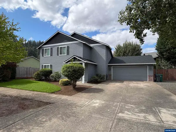 209  Pioneer Dr, Silverton, OR 97381