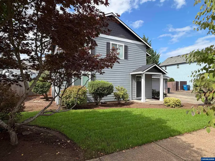 209  Pioneer Dr, Silverton, OR 97381 - #2