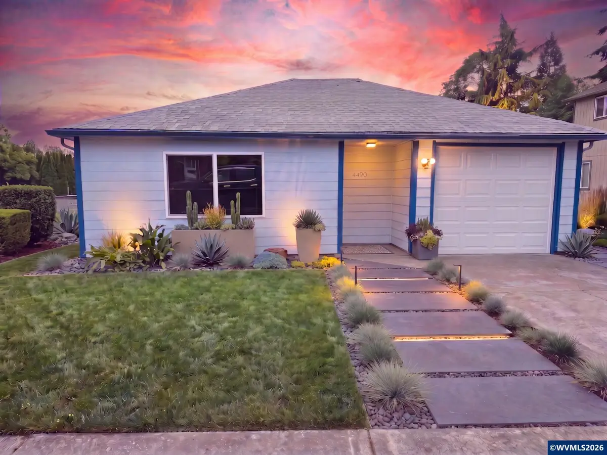 4490  Center St NE, Salem, OR 97301 - #1