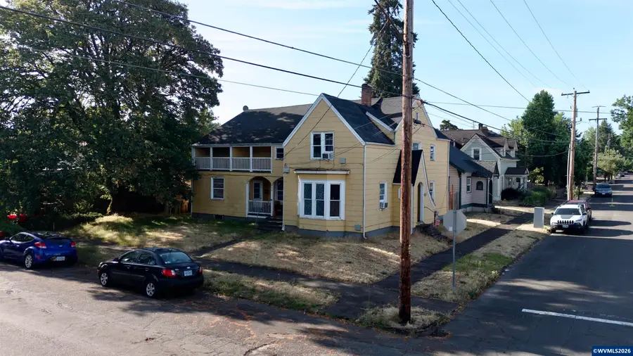 206  4th Av, Albany, OR 97321 - #2