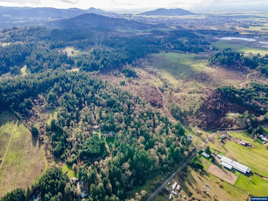 39042  Mount Hope Dr, Lebanon, OR 97355 - #3