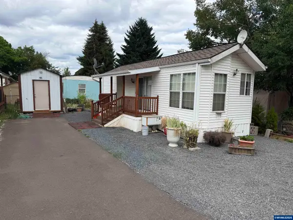 1530  Tamarack St, Sweet Home, OR 97386