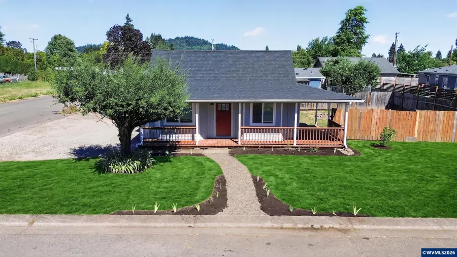 2411 S 6th St, Lebanon, OR 97355 - #3