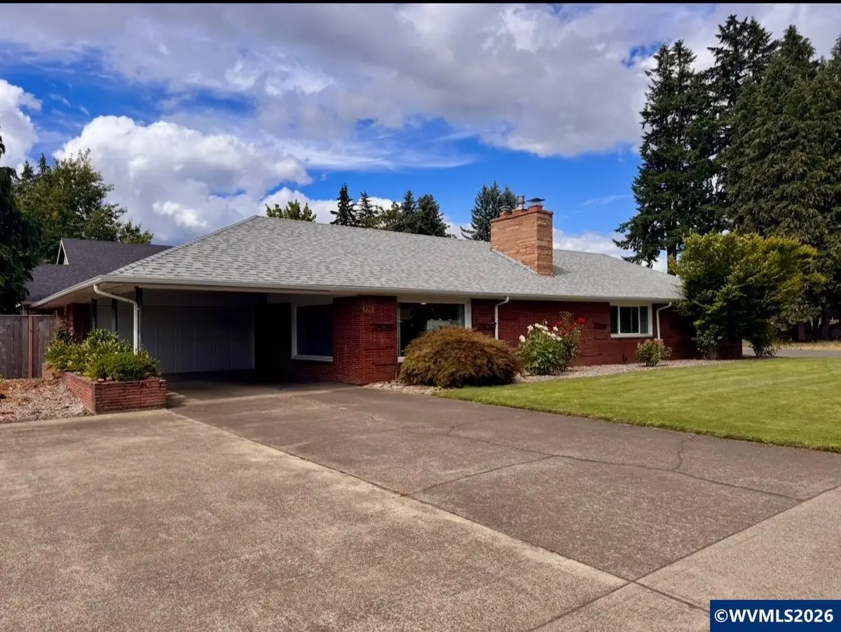 356 NE 10th Av, Canby, OR 97013 - #1