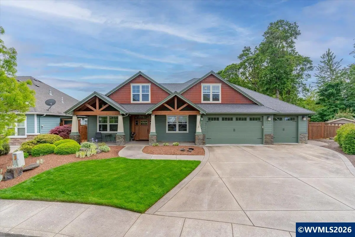 1367 SE Academy St, Dallas, OR 97338 - #1