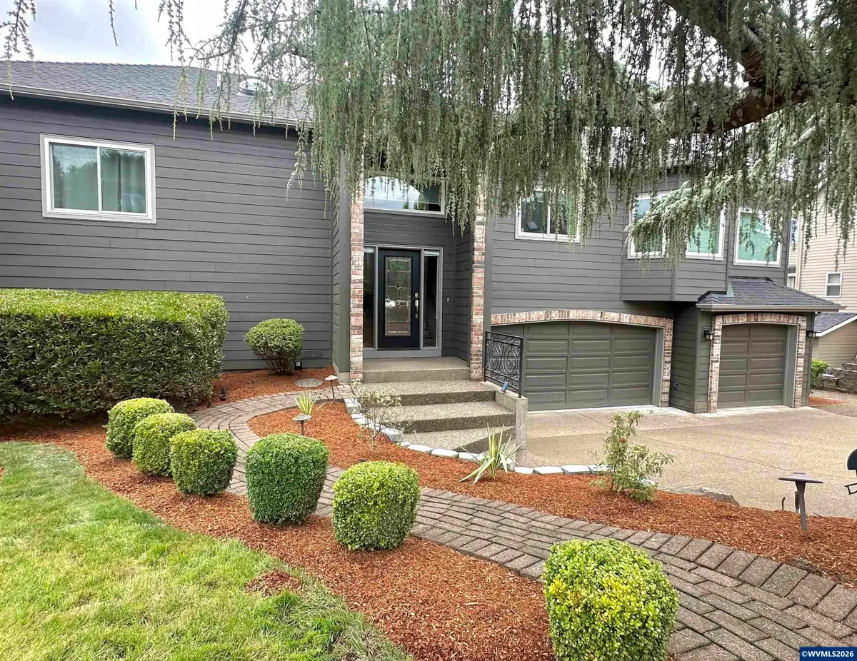 4364 NW Honeysuckle Dr, Corvallis, OR 97330 - #1