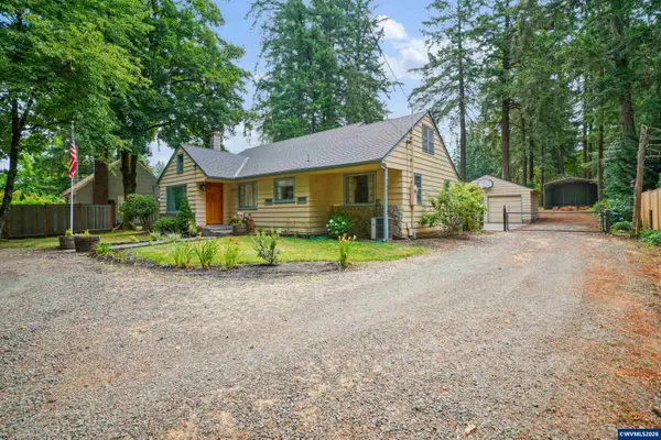 6290 SW Carman Dr, Lake Oswego, OR 97035
