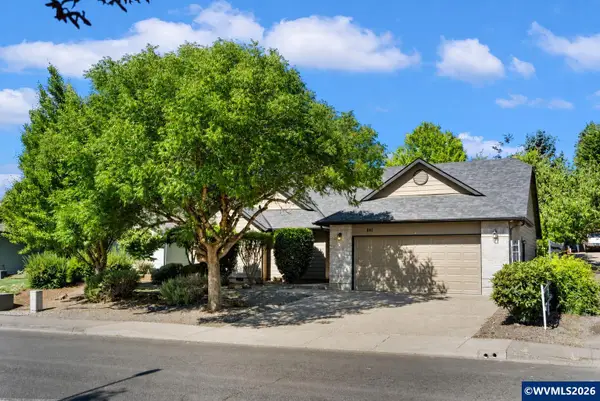 891  Whitetail Deer St NW, Salem, OR 97304