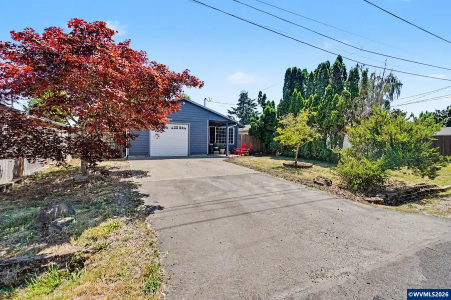 111  Enos St, Amity, OR 97101 - #2